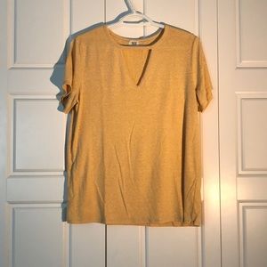 Size M BKE cutout top